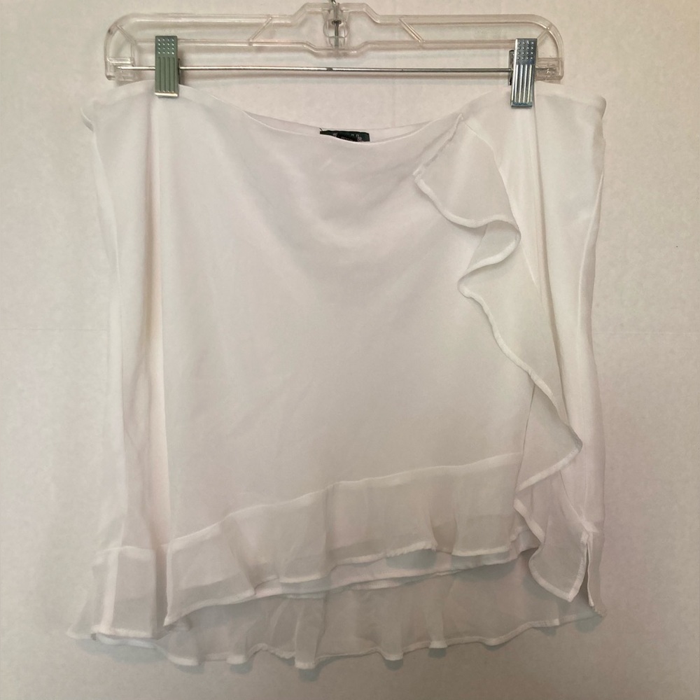 wild fable 🟣 GUC Size Large Faux Wrap White Crepe Skirt
